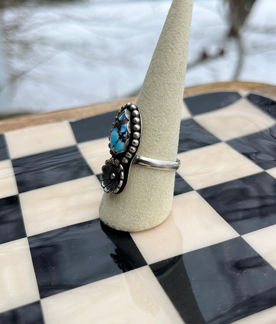 Golden Hills Flower Ring